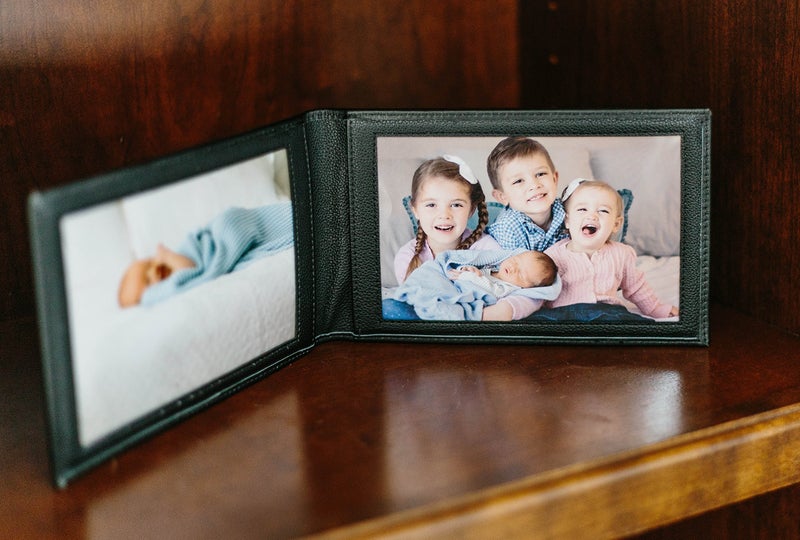 Karandu Double 5x7 Landscape Leather Picture Frame - Black - Image 2