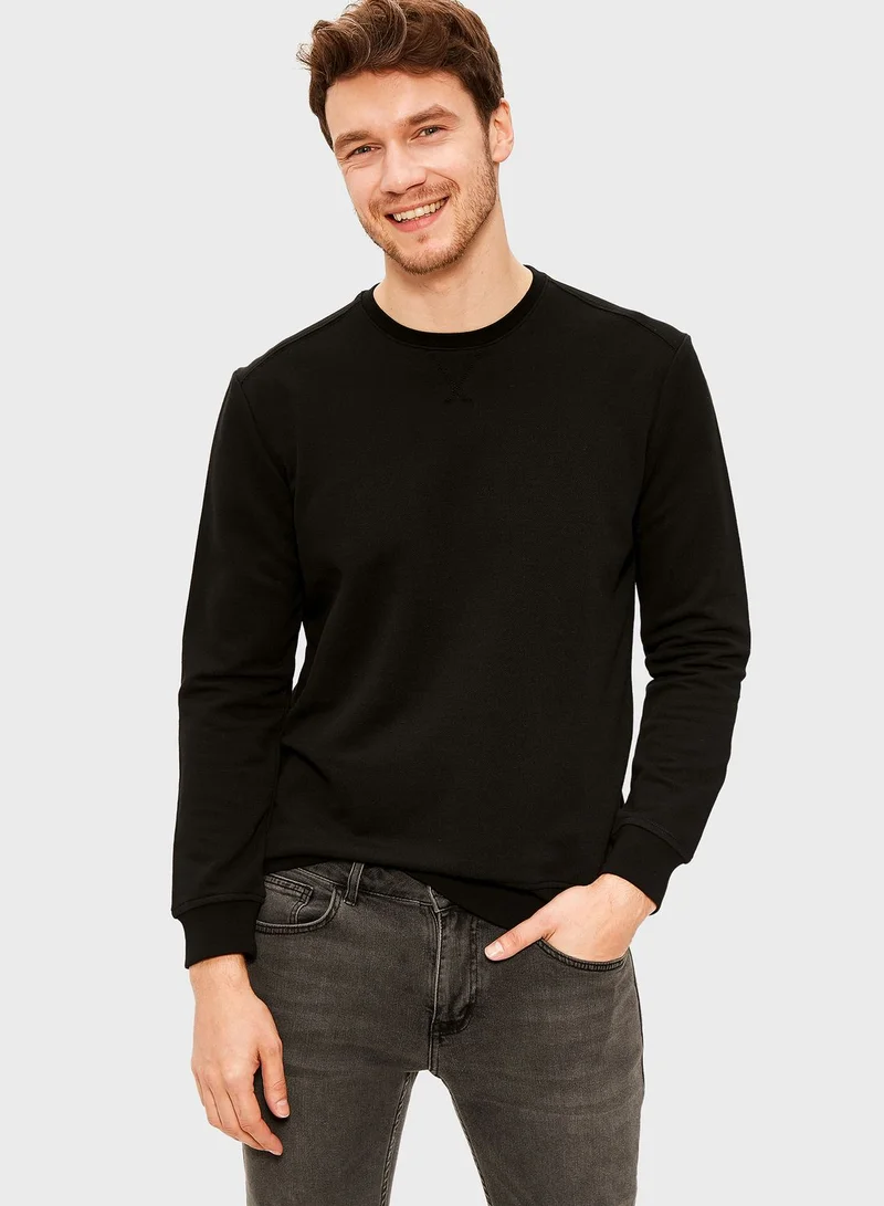 LC WAIKIKI Essential Sweatshirt