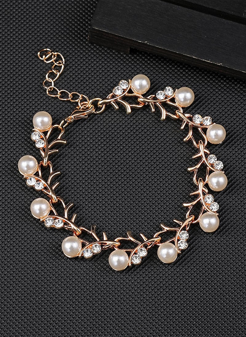 Sharpdo طقم مجوهرات مكون من 3 قطع من عقد اللؤلؤ وأقراط وسوار - Image 5