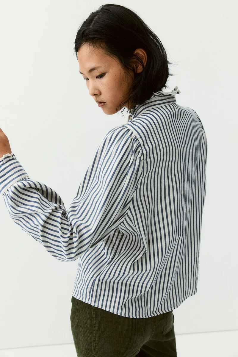 H&M Frill-Trimmed Twill Blouse