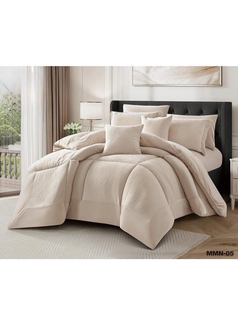 Winter 8-piece double bed duvet cover set, heavy soft velvet, embossed and engraved, where luxury meets comfort. Duvet size: 260*230