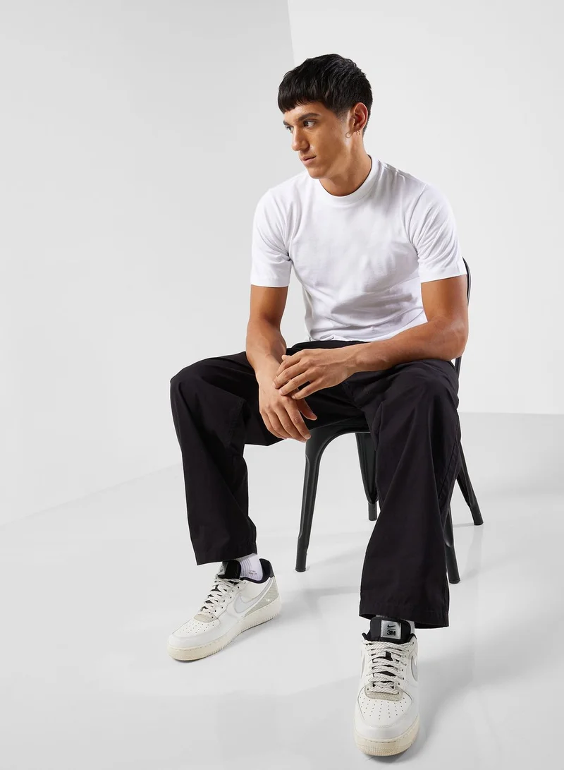 izzue Back Logo Printed T-Shirt