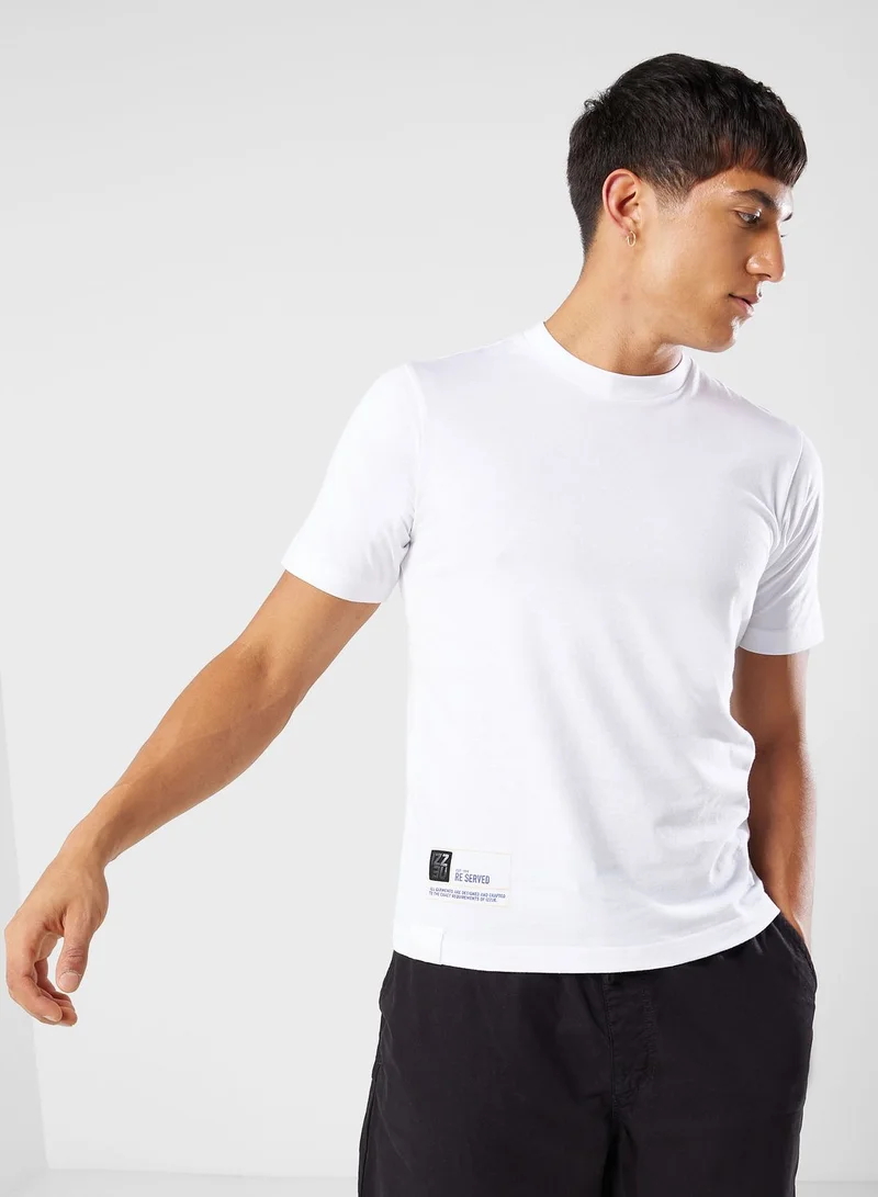 izzue Back Logo Printed T-Shirt