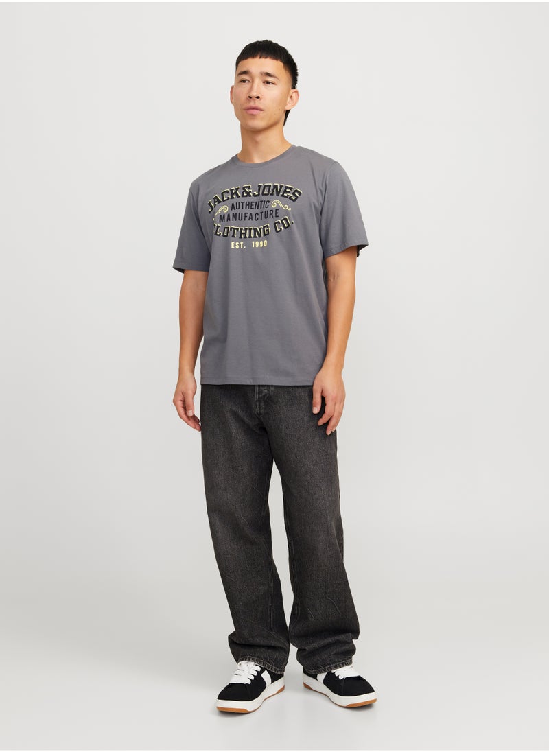 JACK & JONES JJELOGO TEE SS O-NECK 2 COL SS25 SN  - Image 2