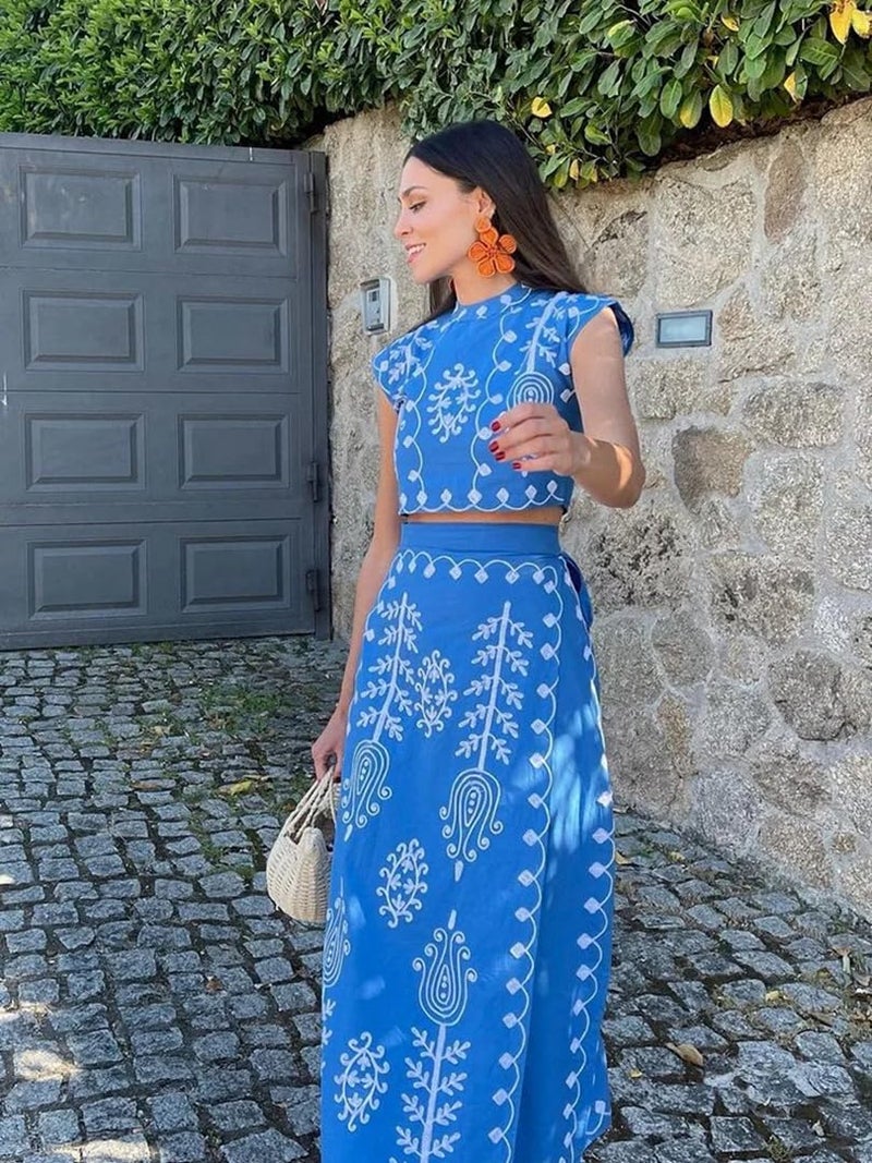 THLAI Women's Bohemian Floral Printed 2 Piece Set Crop Tank Top & Beach Party Maxi Dress Set Outfit Blue - Image 3