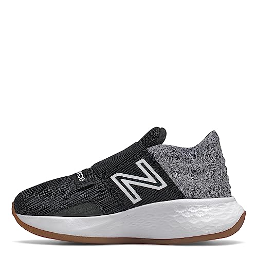 New Balance Kid's Fresh Foam Roav V1 Running Shoe, Black/Light Aluminum, 3 M US - Image 3