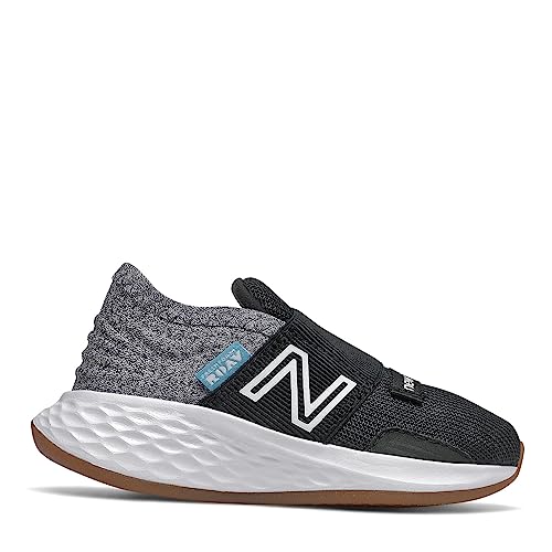 New Balance Kid's Fresh Foam Roav V1 Running Shoe, Black/Light Aluminum, 3 M US - Image 1