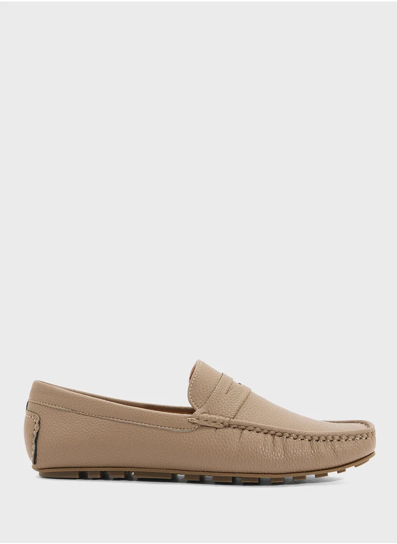 روبرت وود Saddle Details Smart Loafers