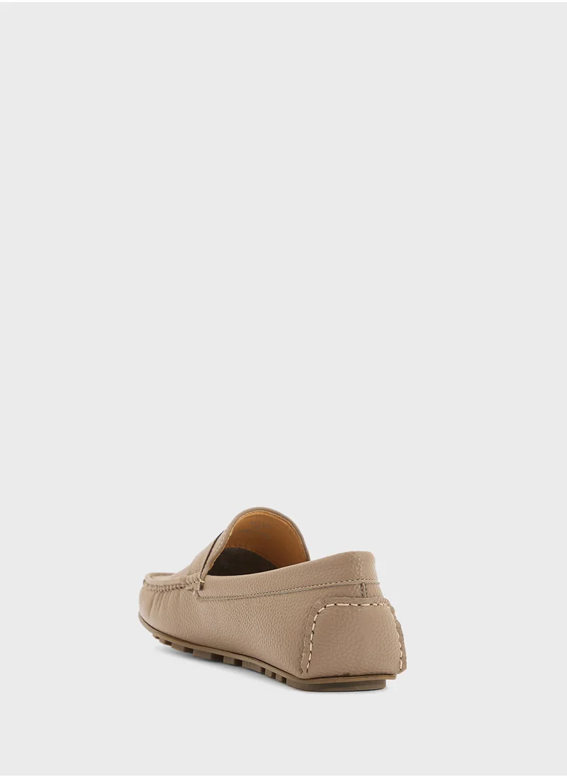 روبرت وود Saddle Details Smart Loafers
