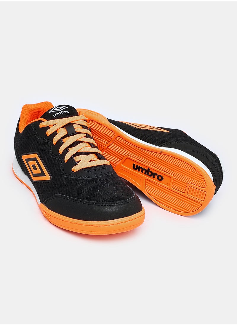 umbro Sala Street Trainers For Men  - Image 3