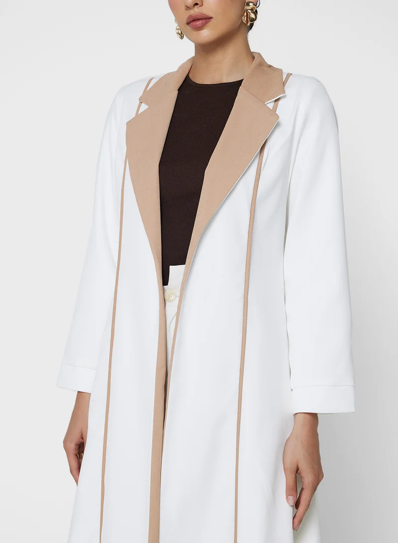 Khizana Abaya With Contrast Toned Lapel