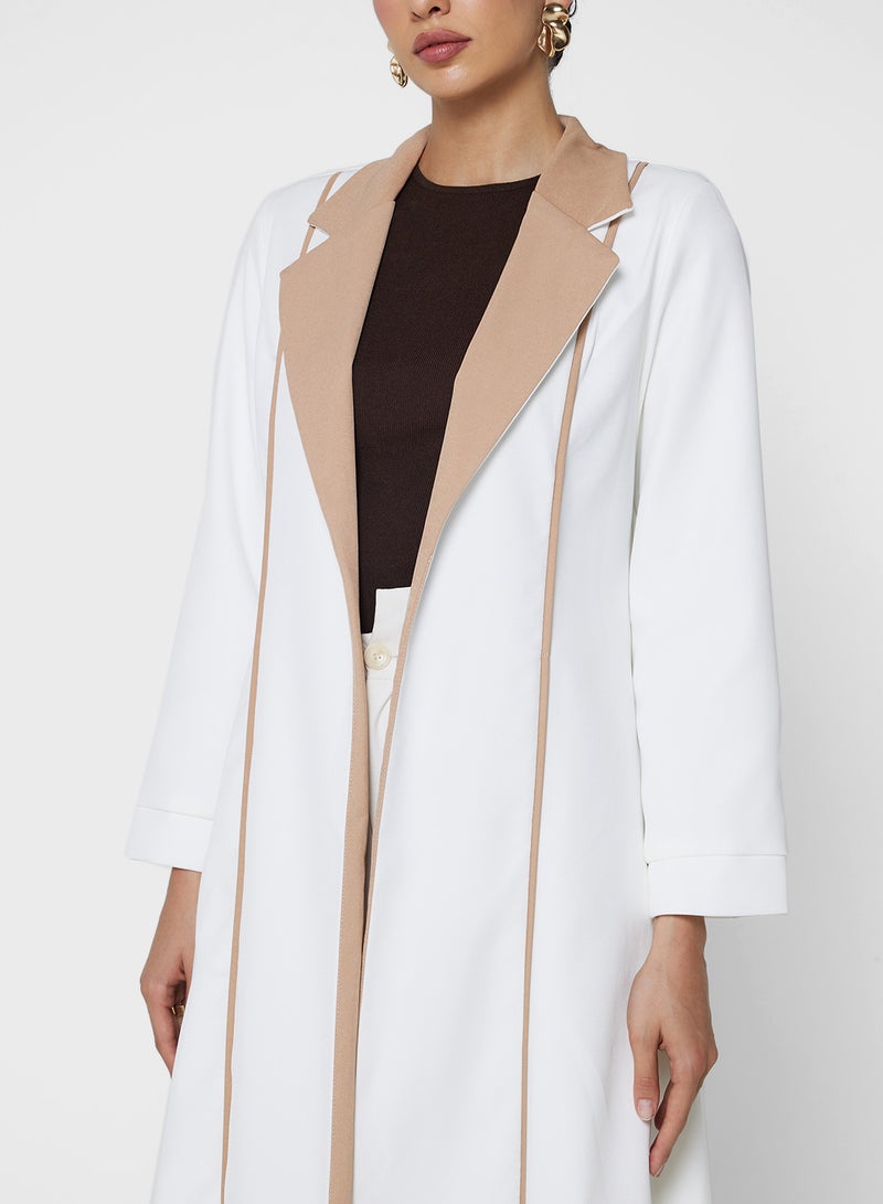 Khizana Abaya With Contrast Toned Lapel - Image 3