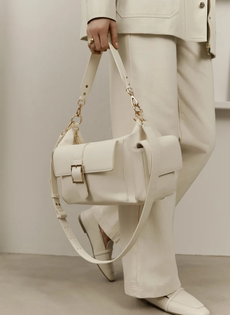 ليتشي حقيبة مستطيلة ذات جيوب كبيرة