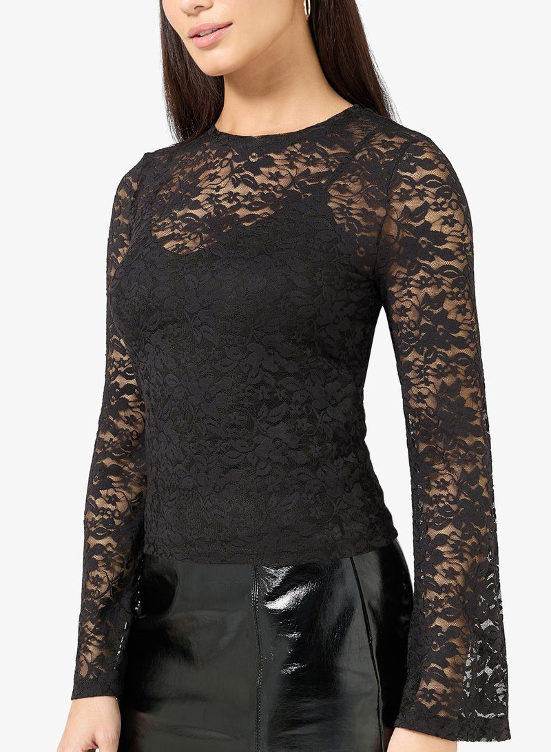 فيرو مودا توب بأكمام طويلة وتفاصيل دانتيل من فمكانيا - Image 3