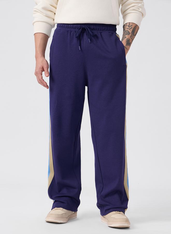 ذا سوليد ستور جوغر كوري بتفاصيل جانبية مخططة - Image 3