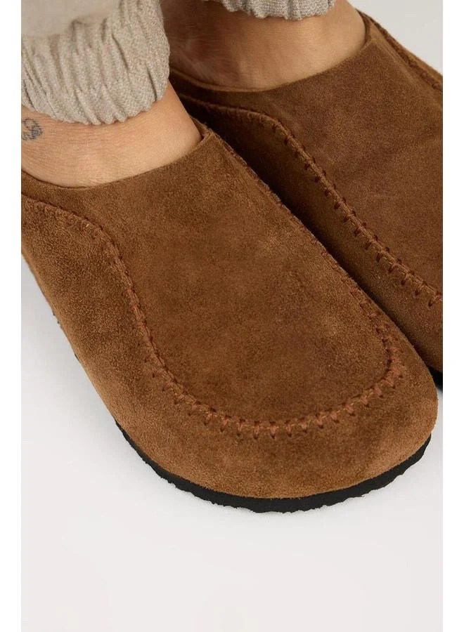 Manijero  Nitsa Women's Genuine Leather Plain Sabo Sole Slippers for Women | Best Price UAE