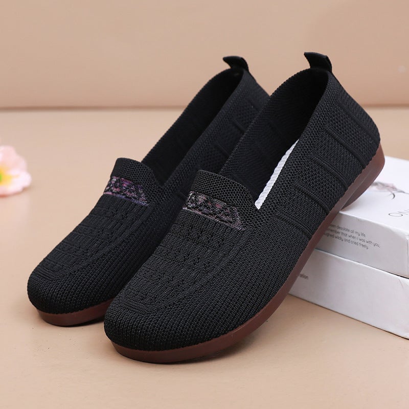 Middle-Aged And Elderly Mother Shoes One-Step Flat Shoes For The Elderly Old Beijing Cloth Shoes Non-Slip Soft Shoes - Image 1