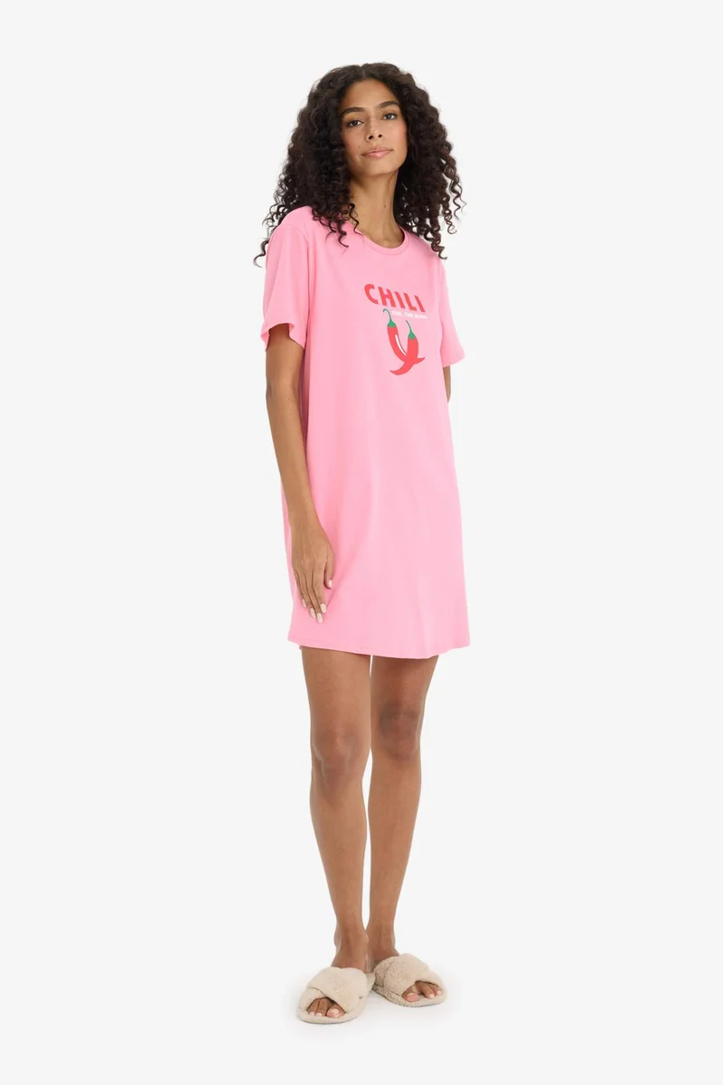 ديفاكتو Fall in Love Regular Fit Crew Neck Short Sleeve Dress
