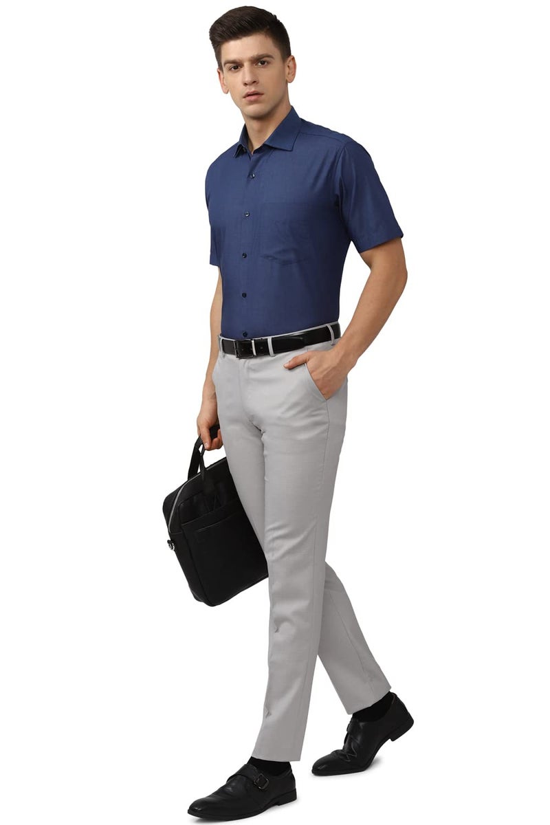 Van Heusen Men Cotton Solid Regular Fit Shirt (VHSHBCUBD44693_Blue 40) - Image 5