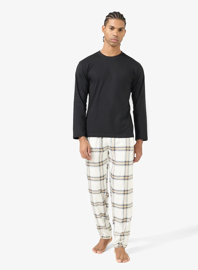 Nightwear T-Shirt & Pants Set