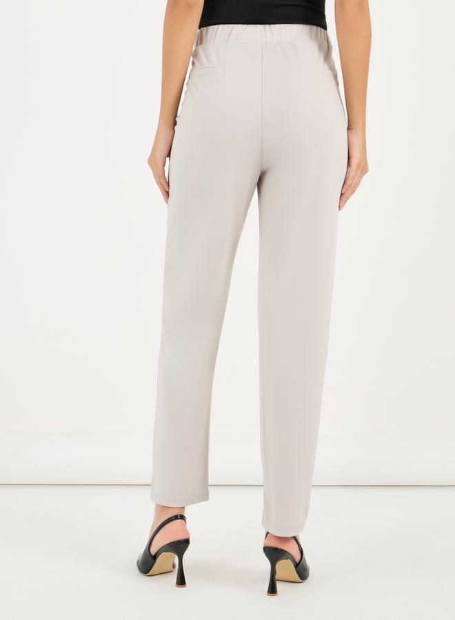 Styli High Rise Slim Fit Ankle Length Pants  - Image 4