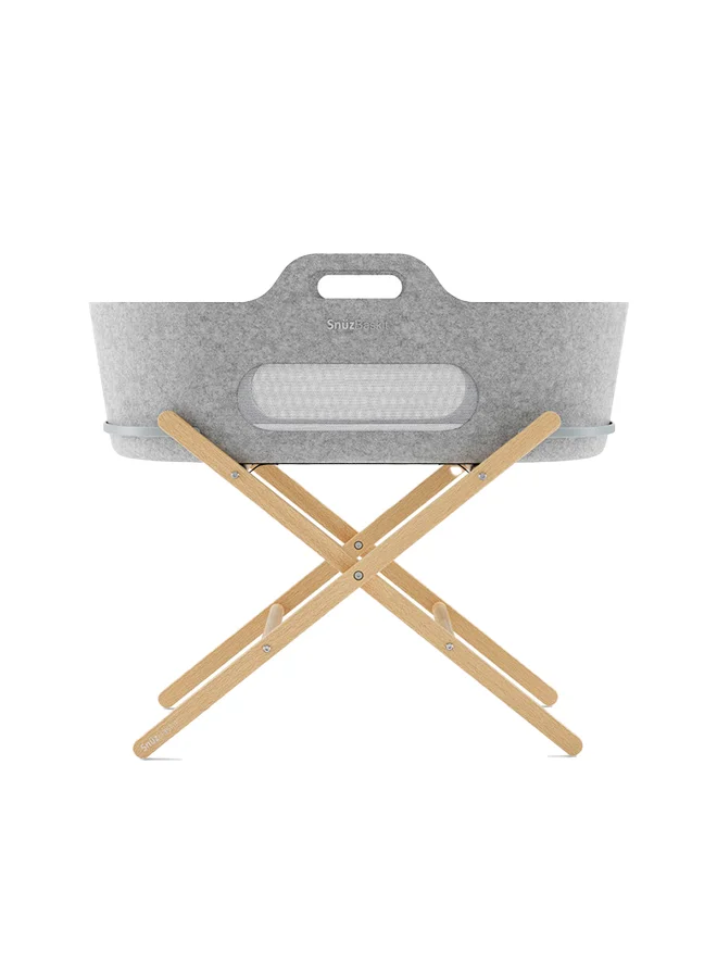 سنوز Baskit Moses Basket And Stand Set For Baby, Dual Mesh Windows For Airflow, Soft Material , 3D Breathable Mattress, Machine Washable Liners , Basket And Stand 84 X 46.5 X 74 Cm - Light Grey And Natural