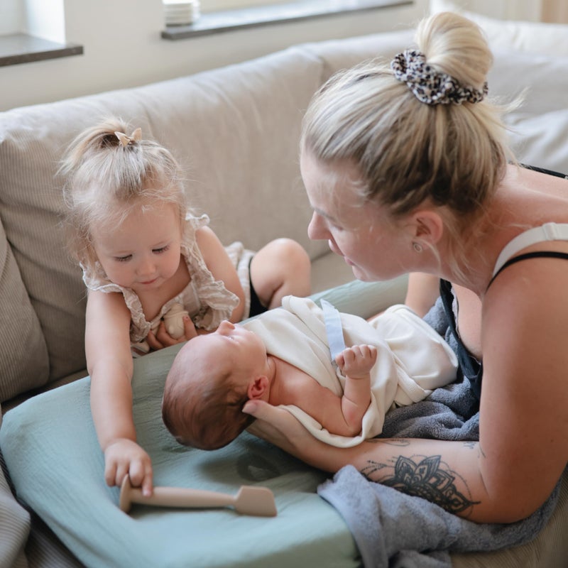 mushie Diaper Cream Applicator Soft Silicone with Suction Base (Blush) - Image 5