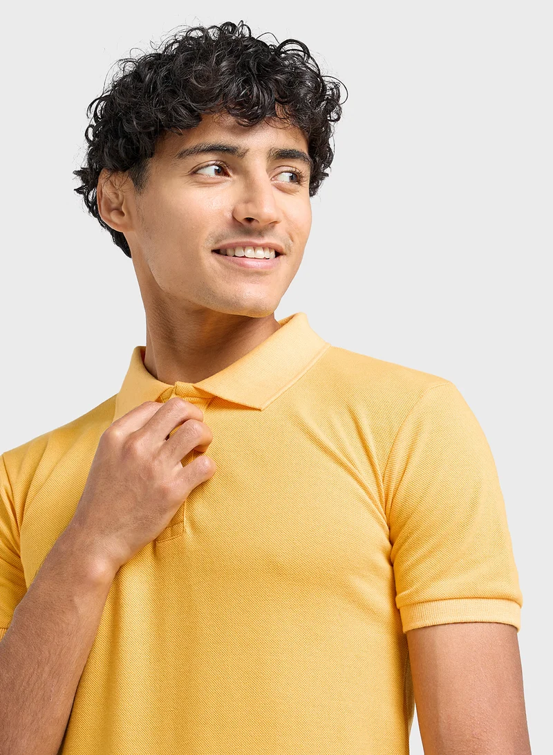 سفنتي فايف تيشيرت بولو أساسي