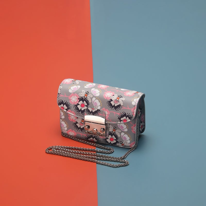 Graffiti Small Square Bag 2025 Popular Niche Design Chain Shoulder Diagonal Small Bag A Generation Of Hair - Image 5