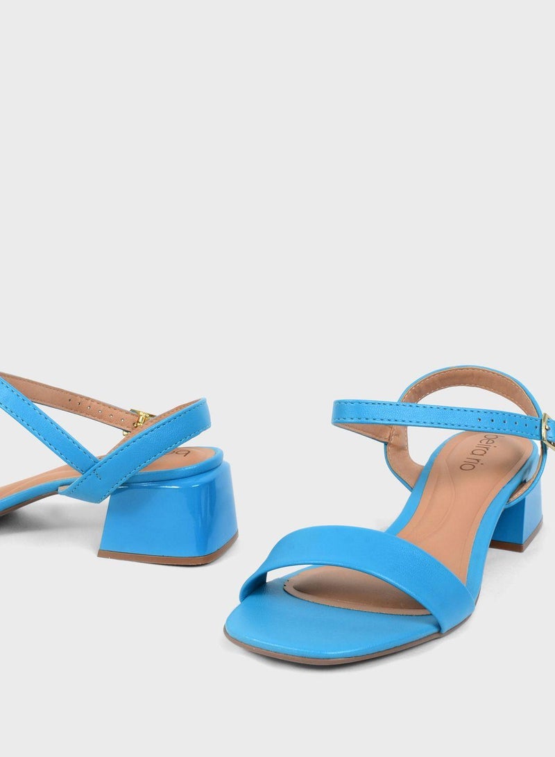 Beira Rio Ankle Strap Mid Heel Sandal - Image 3