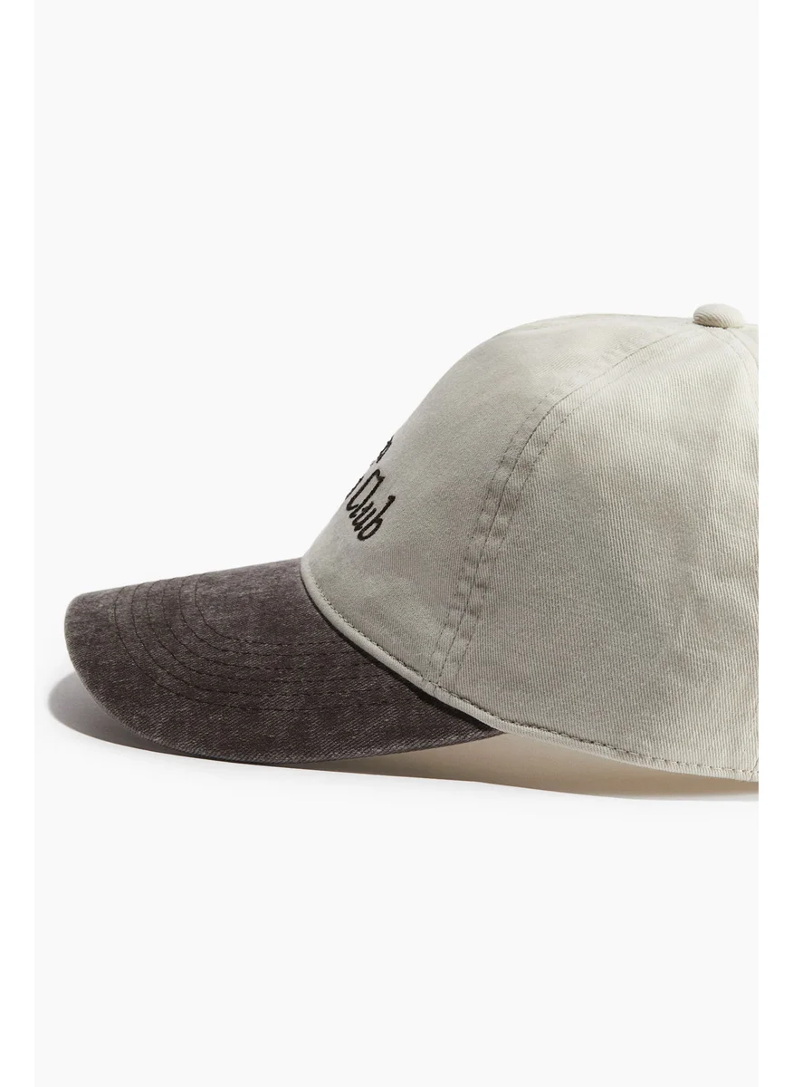 H&M Embroidered-Motif Twill Cap