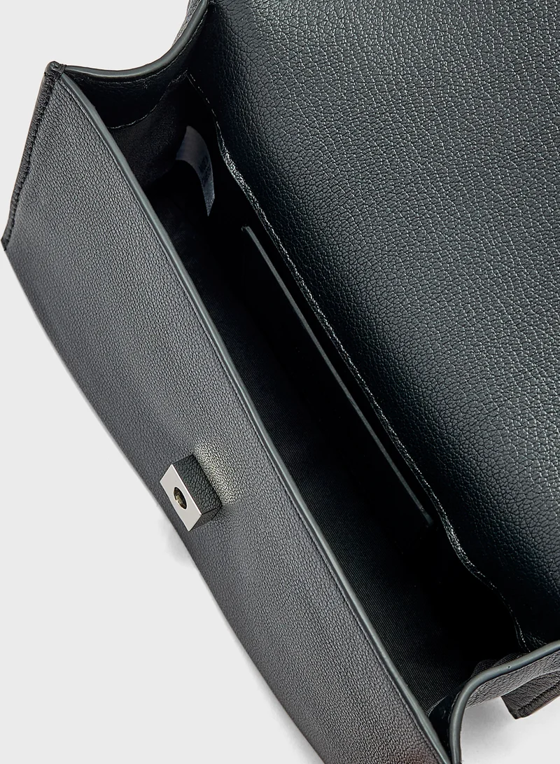 Calvin Klein Jeans Minimal Monogram Crossbody