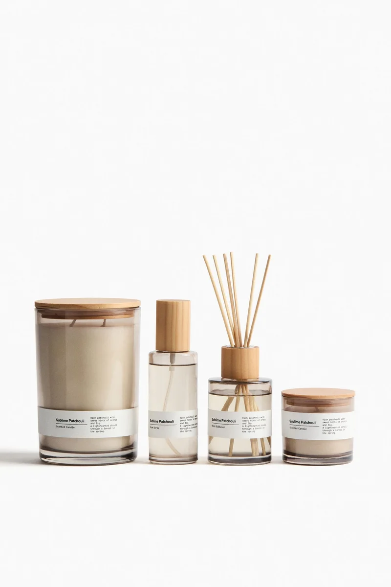 اتش اند ام شمعة معطرة بفتلتين