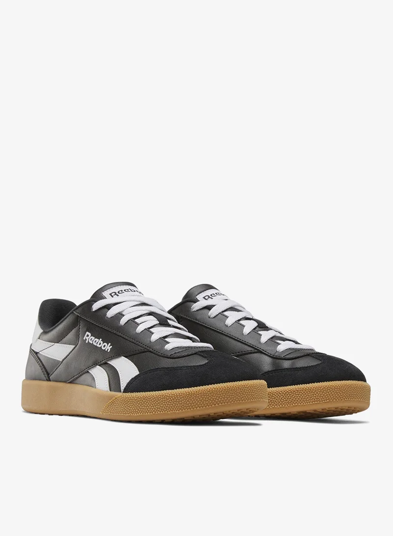 ريبوك سماش إيدج إس