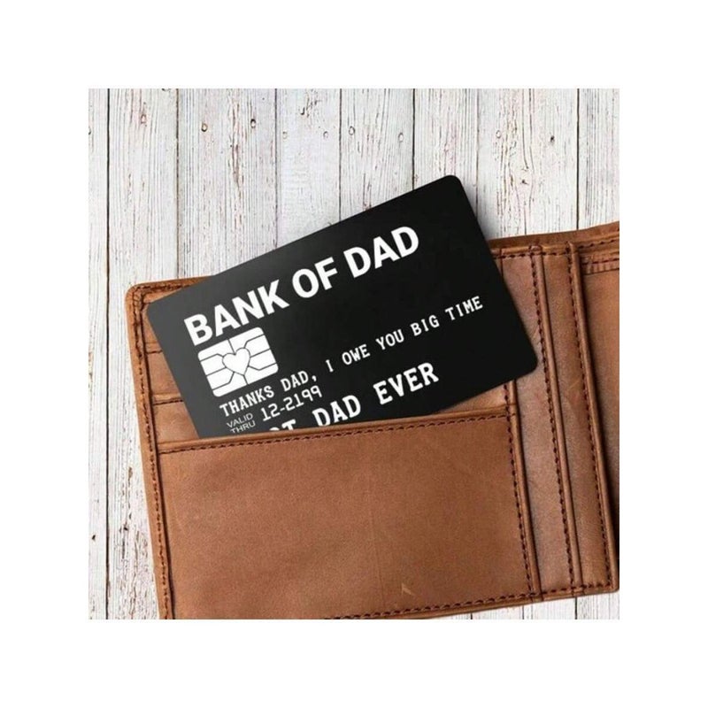 1pc Man's Laser Engraved Aluminum Alloy Wallet Card BANK OF DAD Funny Keychain Accessories For Father Or Dad As Christmas Father's Day Gift Car Accessories Bag Charm Backpack For School Cute Goth Y2k Halloween Accessories Teachers Day Gift Ideas Bag Accessories Lanyards With Id Holder Car Accessories Bag Charms Gifts For Mother, Father, Graduation, And Teacher - Image 5