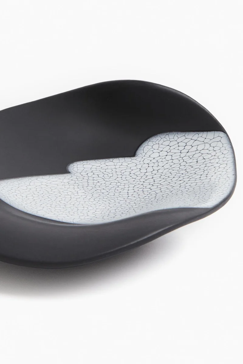 اتش اند ام سلطانية صغيرة من الفخار