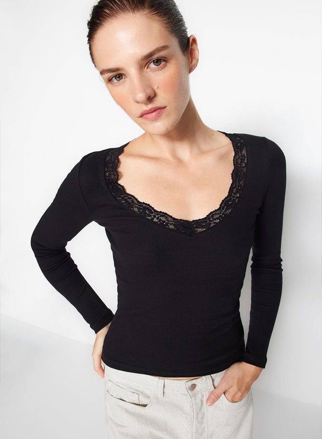 trendyol Flexible BodySitting Black Lace Detailed Cotton Blouse - Image 3