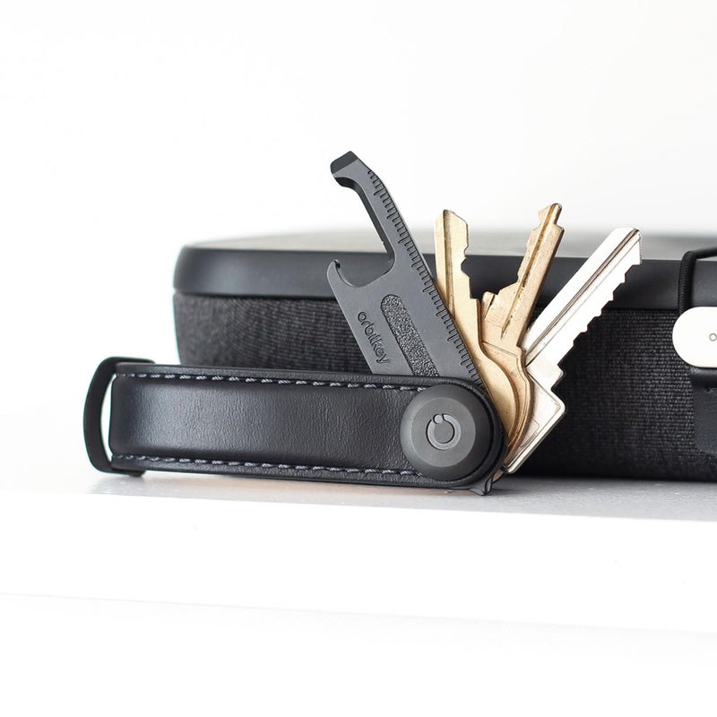 Orbitkey Orbitkey Leather Key Organizer | Durable, Stainless Steel Locking Mechanism, Slim & Quiet Profile | Holds up to 7 Keys, Black with Black Stitching  - Image 3