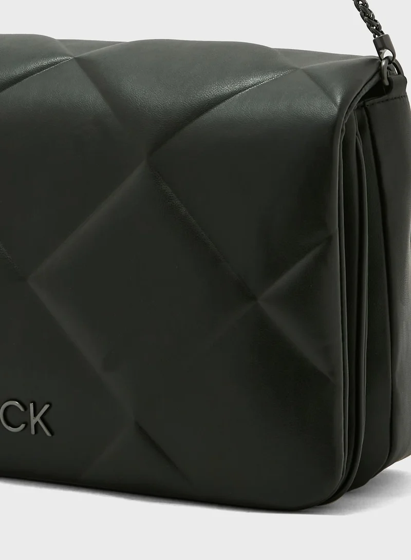 CALVIN KLEIN Re-Lock Quilt Large Satchel