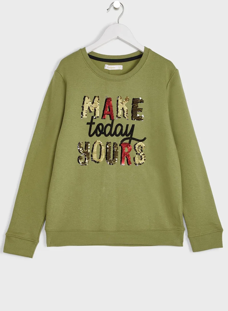 Ripples Graphic Sweatshirt