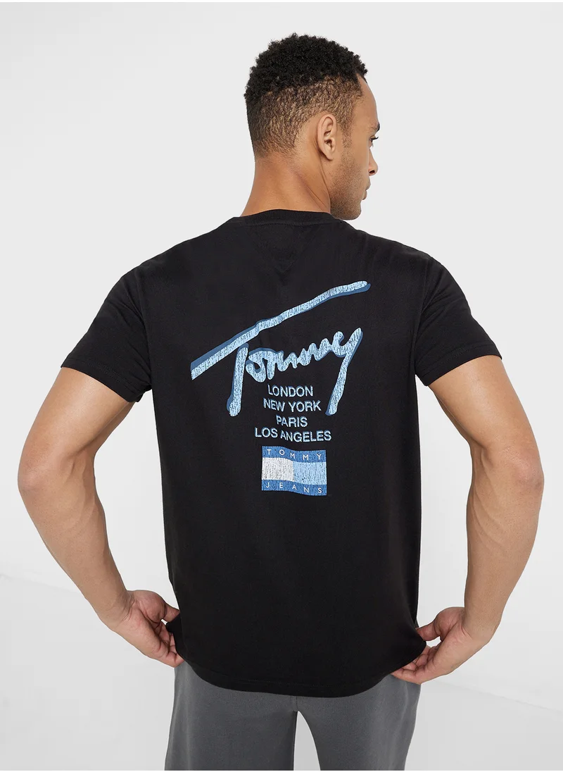 TOMMY JEANS Logo Crew Neck T-Shirt