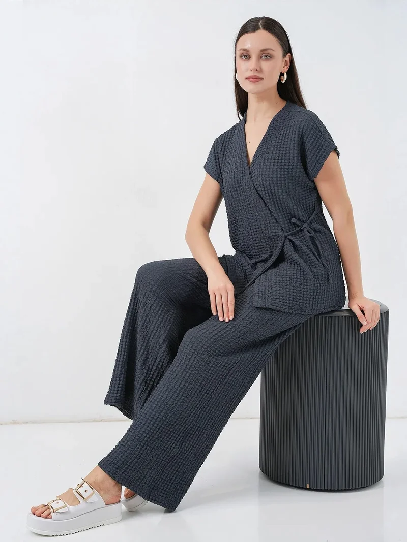 BIG DART BDART Textured V-Neck Tie Detail Two-Piece Coord Set