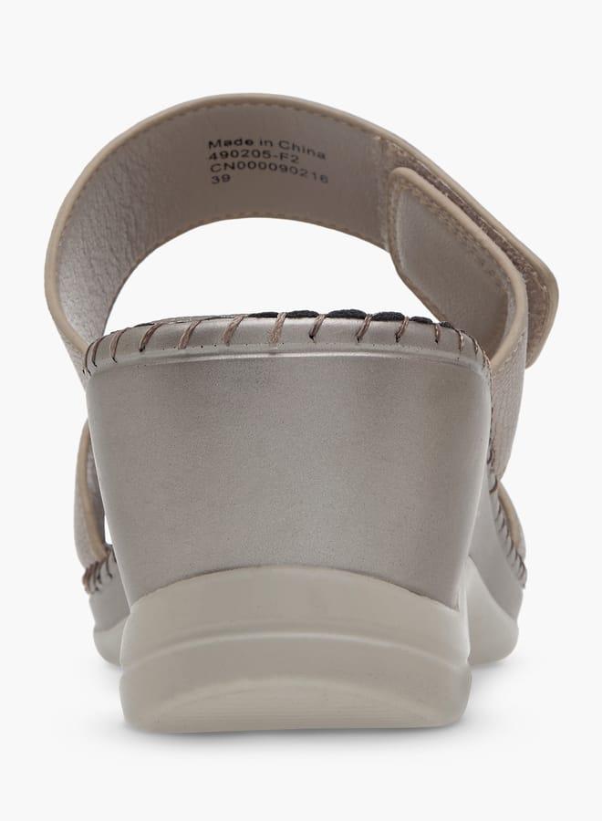 Le Confort Women Textured Slip-On Sandals with Wedge Heels - Image 5