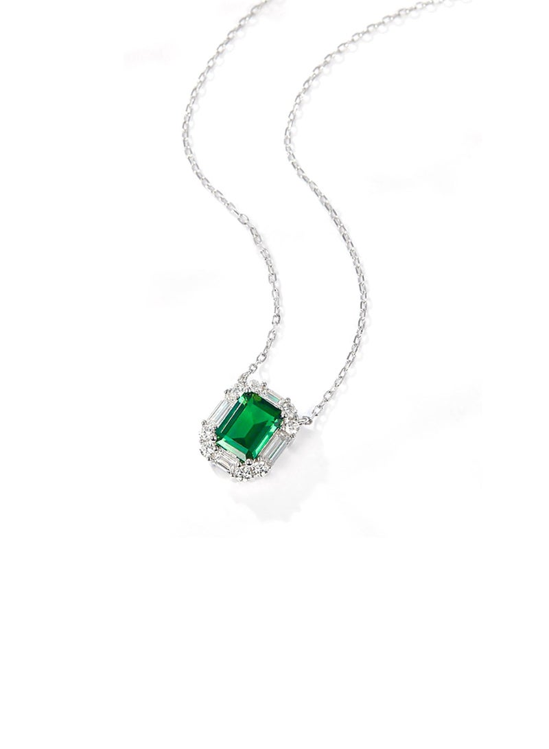 QUAINT 1.5-Carat Lab-Grown Emerald Pendant - Image 3