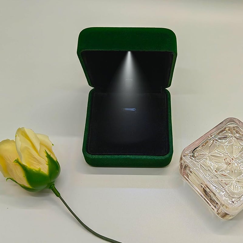 GBYAN Pendant Necklace Box with LED Light, Necklace Gift Box Velvet Jewelry Display Case for Proposal Engagement Wedding and Birthday,Emerald Green - Image 2