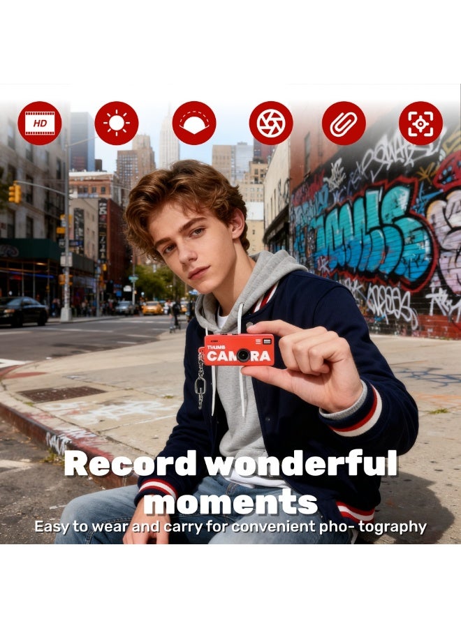 نييكام كاميرا صغيرة بتصميم ريترو بدقة 1080P HD - مسجل فيديو رقمي محمول مع ميدالية مفاتيح، شاشة LCD مقاس 0.96 بوصة، عدسة بزاوية واسعة 130 درجة، وإضاءة مدمجة - تشمل بطاقة ذاكرة 32 جيجابايت - كاميرا جيب لمدونات الفيديو (Vlog) للأطفال والمراهقين والسفر (لون أحمر) - Image 4