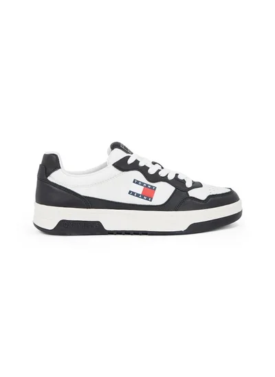تومي جينز ESSENTIAL LEATHER LOW TRAINERS