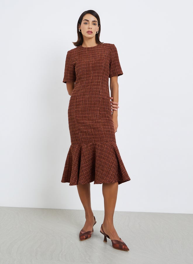 Styli Tweed Short Sleeves Mermaid hem Midi Dress - Image 2