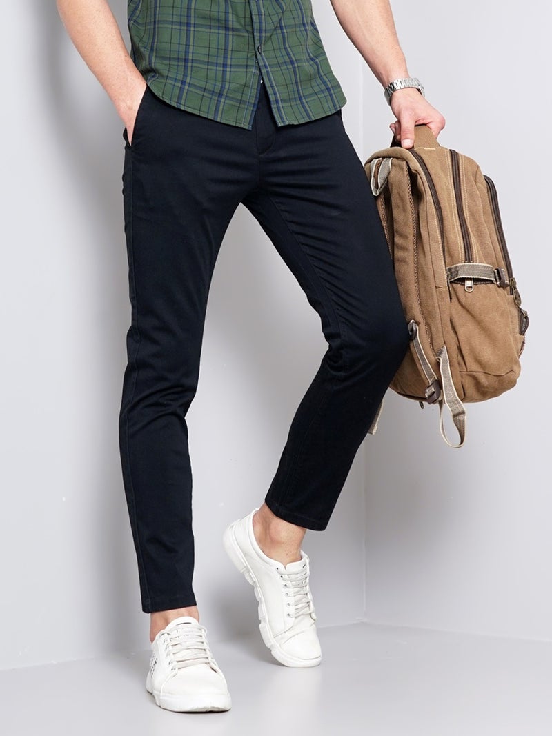 النادي البريطاني تشينو رجالي بقصة ضيقة سوداء بخصر مسطح من بريتيش كلوب - Image 5