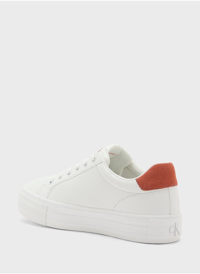 Calvin Klein Jeans - Logo Low Top Sneakers - Image 1